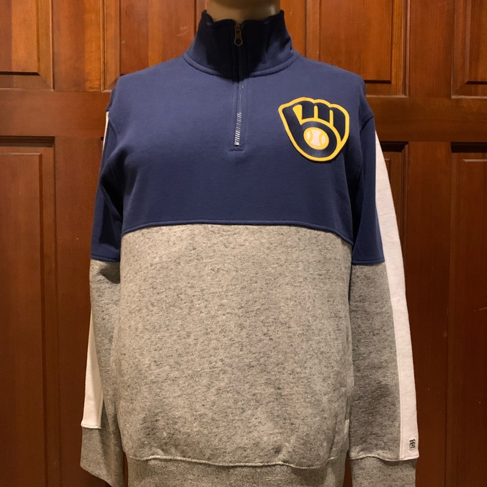 Milwaukee Brewers Pullover Sweatshirt! NWOT!
